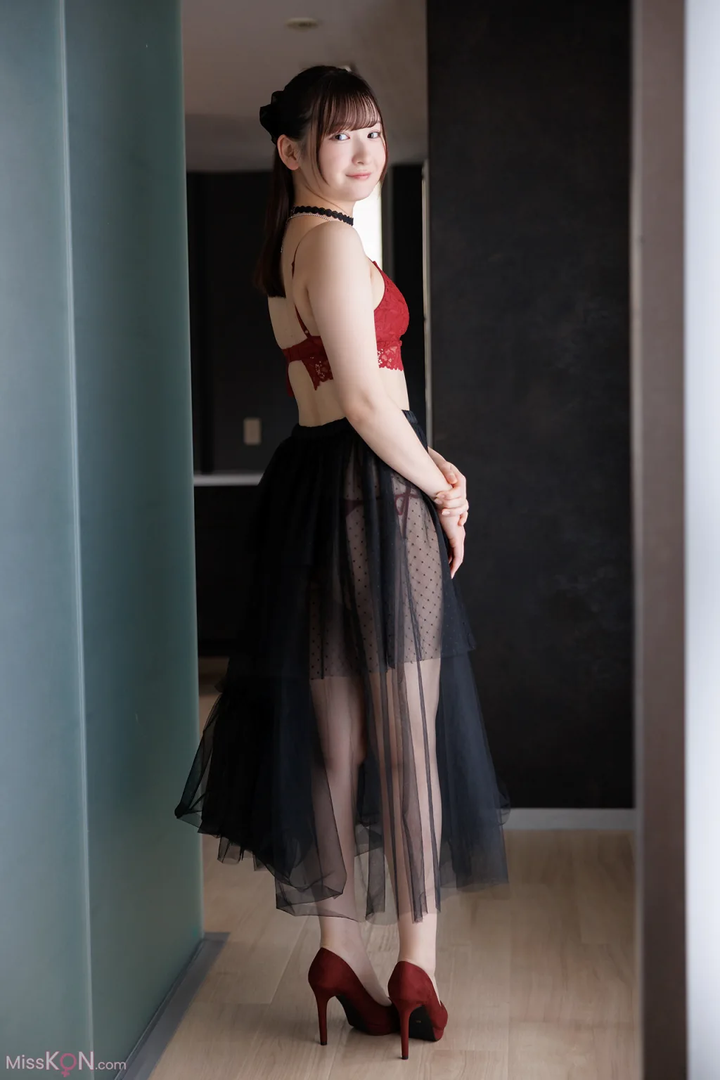 [JP] Asami Kondō (近藤あさみ): [Minisuka.tv] Limited Gallery Set 48.01 (31 photos)
