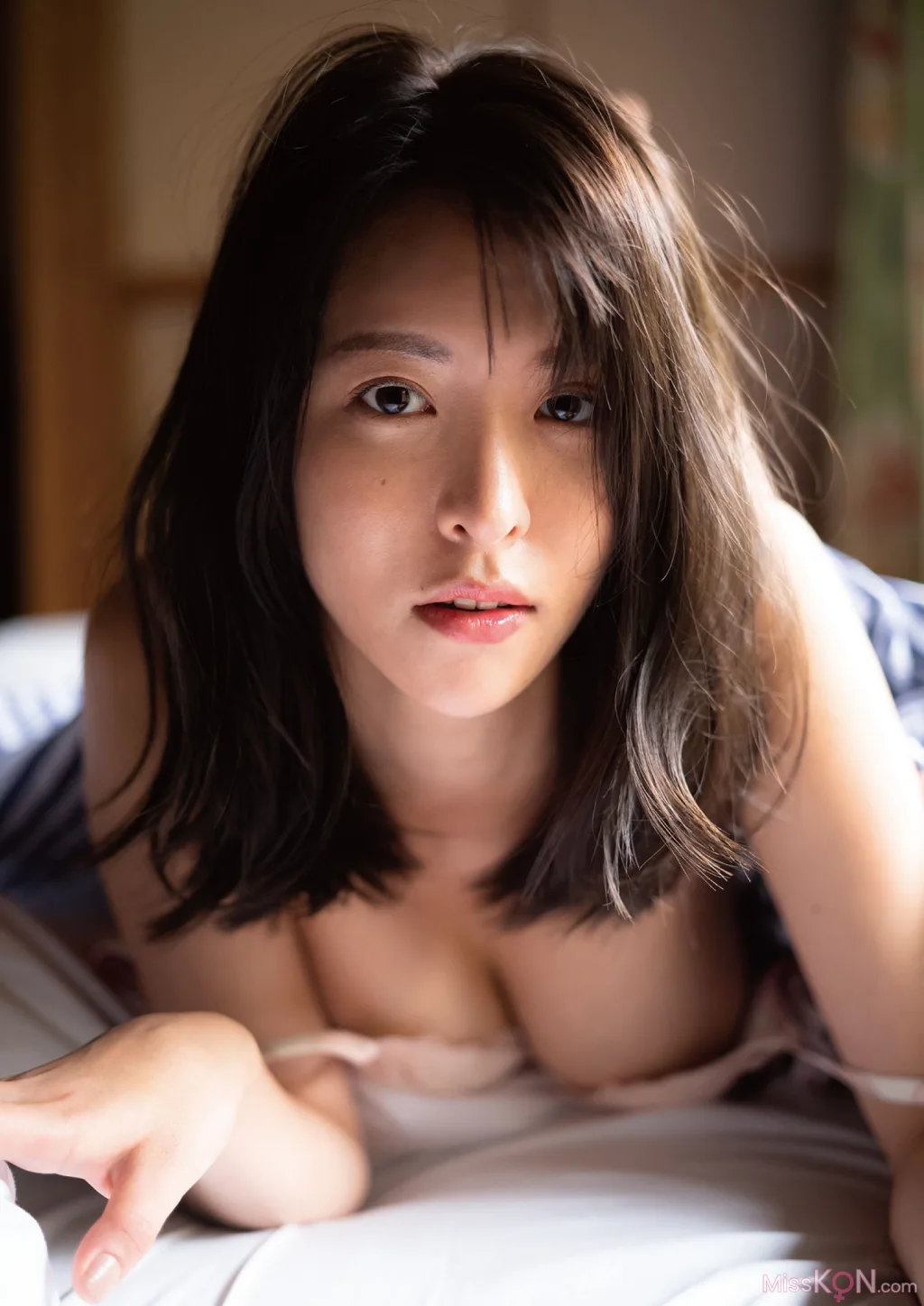 [JP] Sena Natsuki (奈月セナ): 写真集 たまゆら (118 photos)