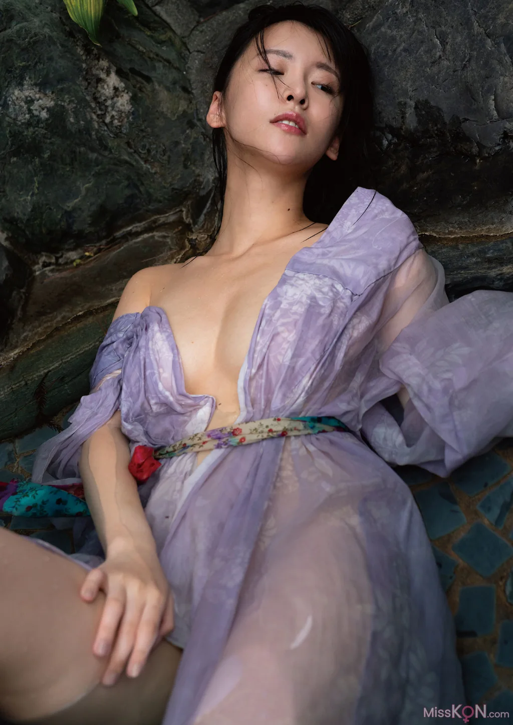 [JP] Sena Natsuki (奈月セナ): 写真集 たまゆら (118 photos)
