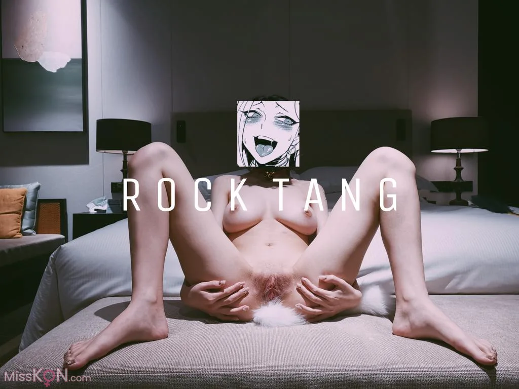 RockTangg: X白虎福利姬 夜行露出 车厢调教 (70 photos + 1 video) – Page 2