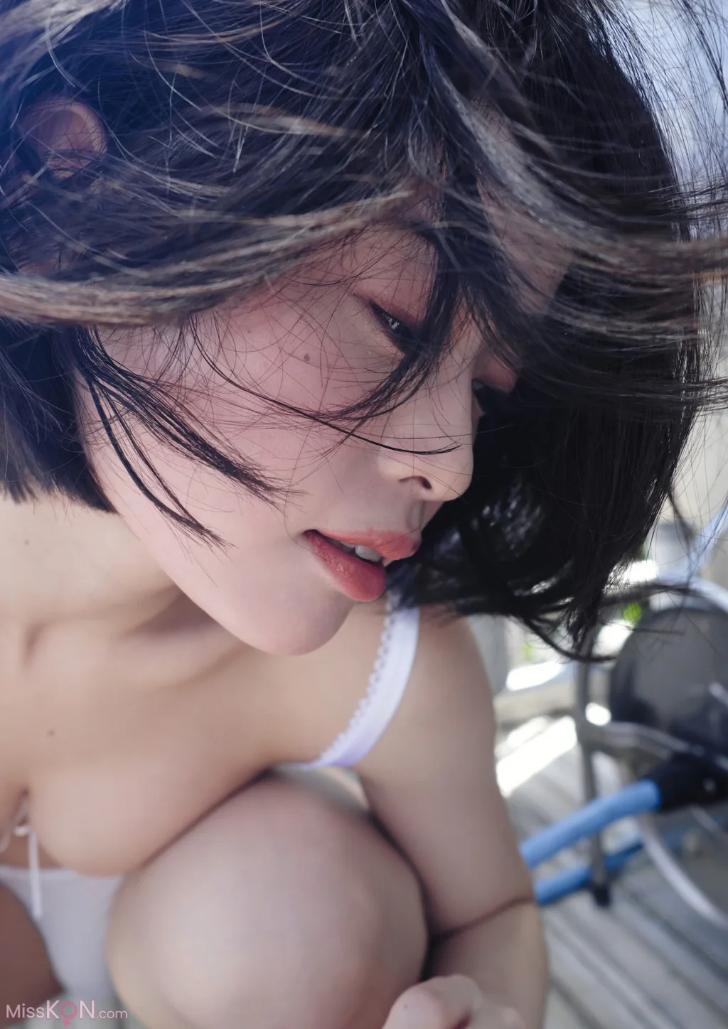 [JP] MINAMO: Hot Ripples (53 photos)