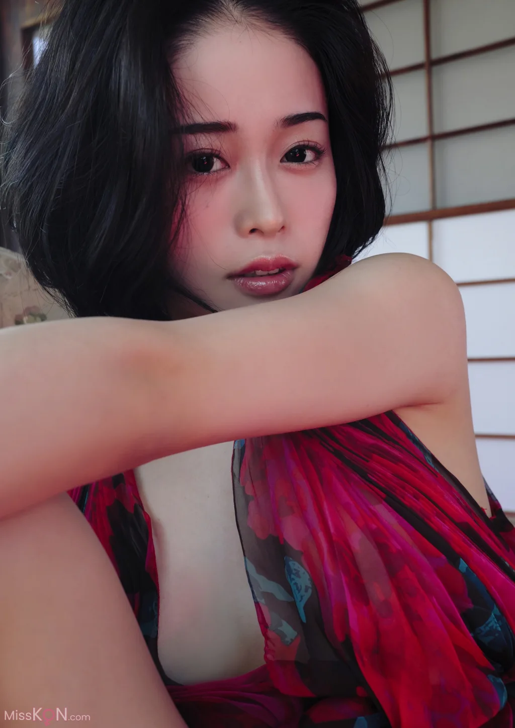 [JP] MINAMO: Hot Ripples (53 photos)
