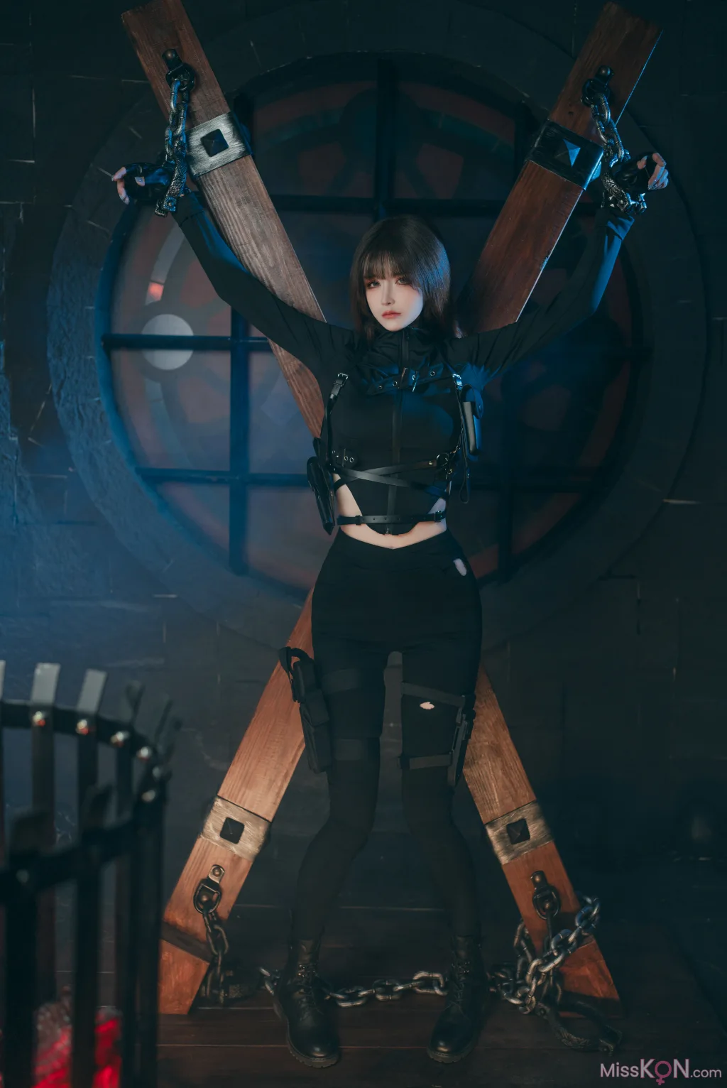 Coser@鹿八岁: 特工的堕落·后篇 (165 photos + 1 video)