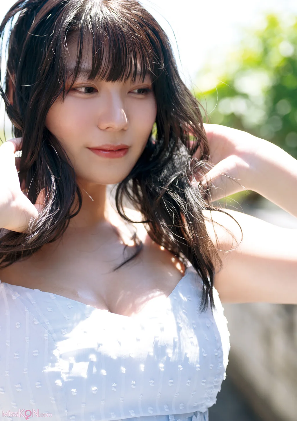 [JP] Memo Oba (月花めもり): 写真集 ラストメモリー (88 photos)