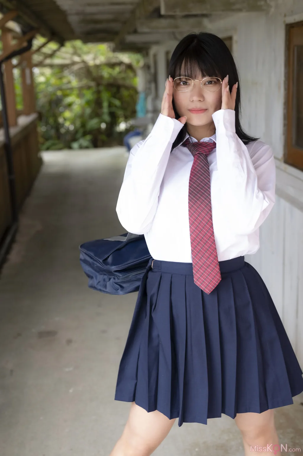 [JP] Memo Oba (月花めもり): 大きすぎる！ (63 photos)