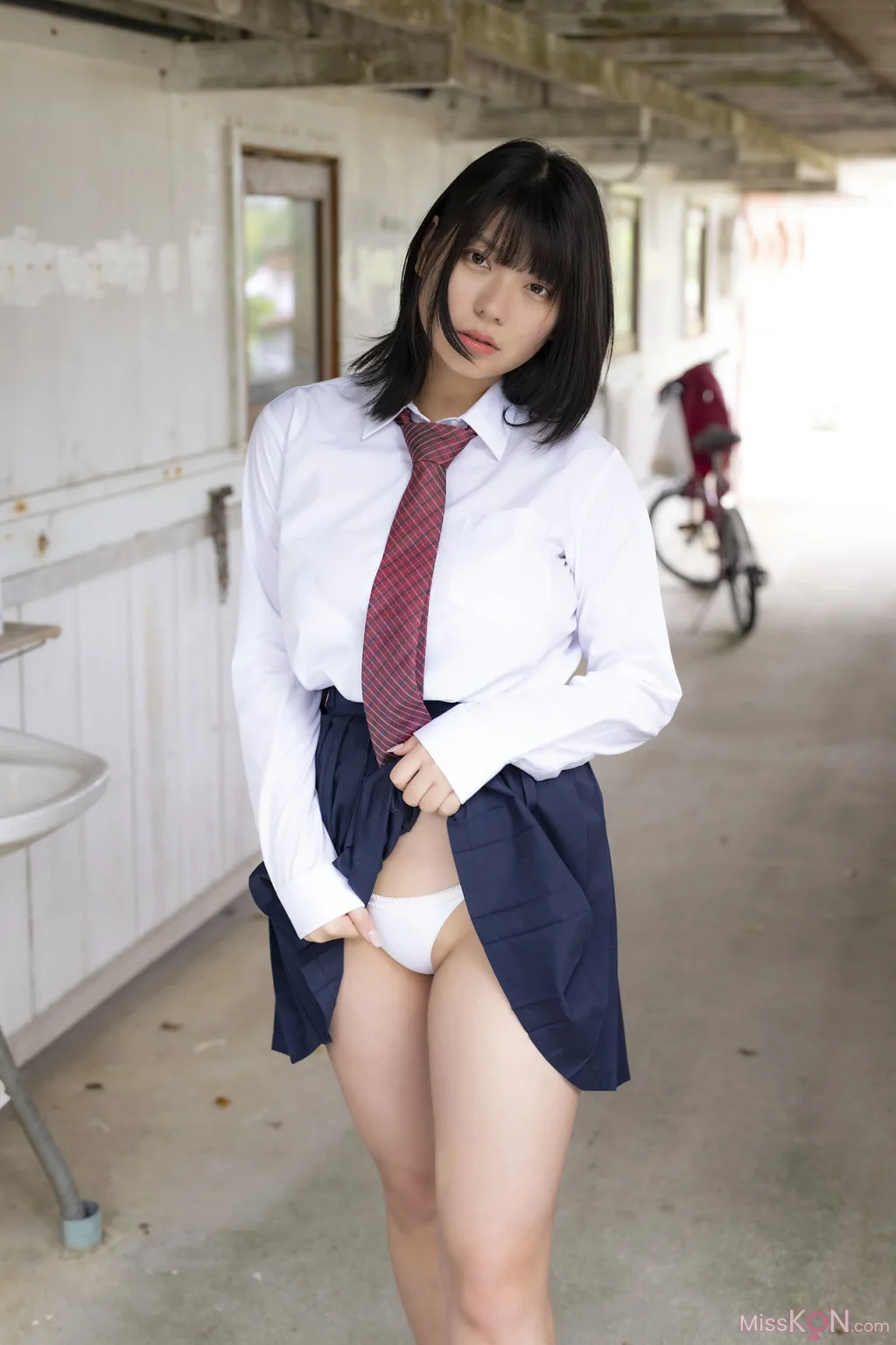 [JP] Memo Oba (月花めもり): 大きすぎる！ (63 photos)