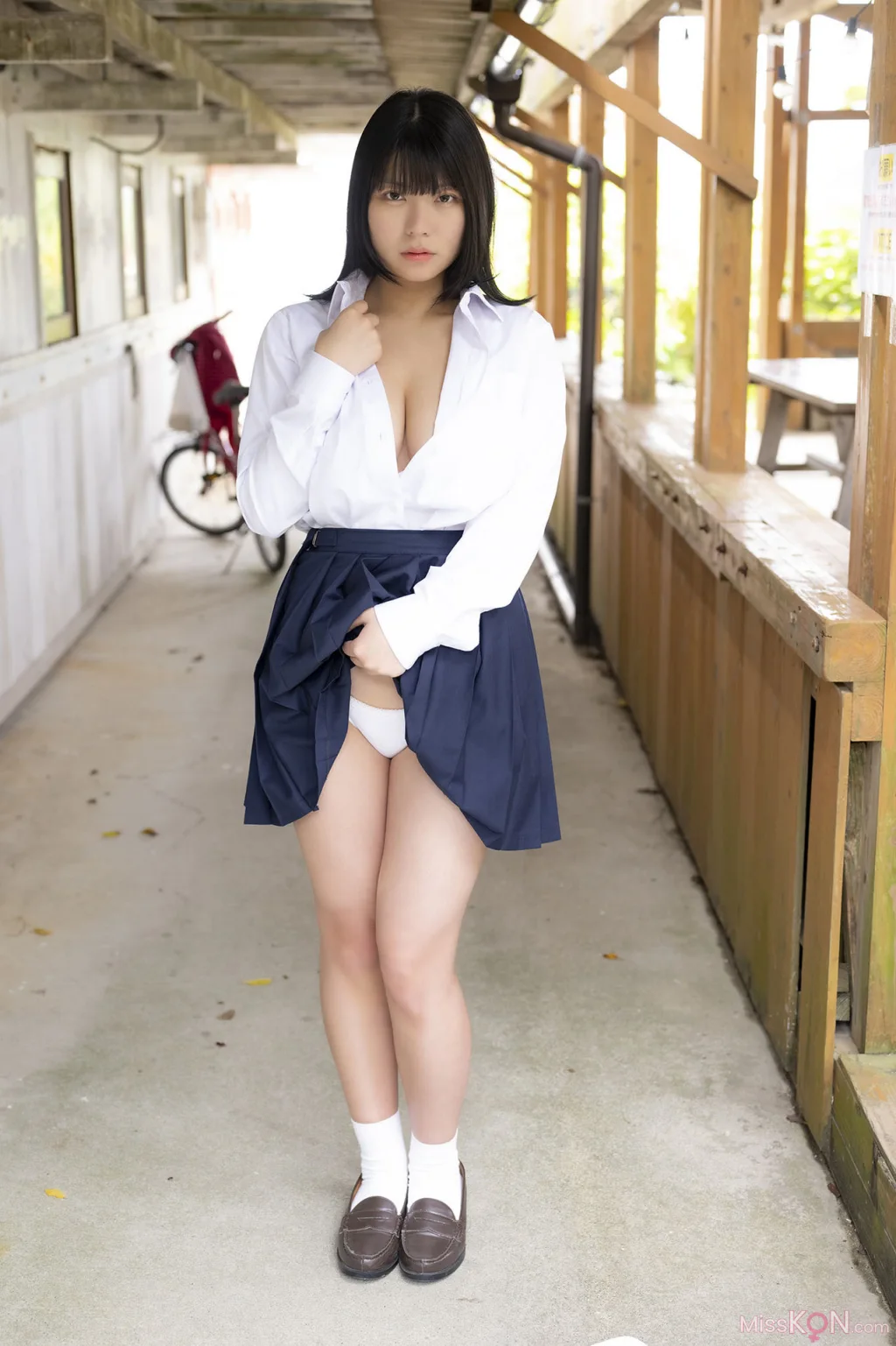 [JP] Memo Oba (月花めもり): 大きすぎる！ (63 photos)