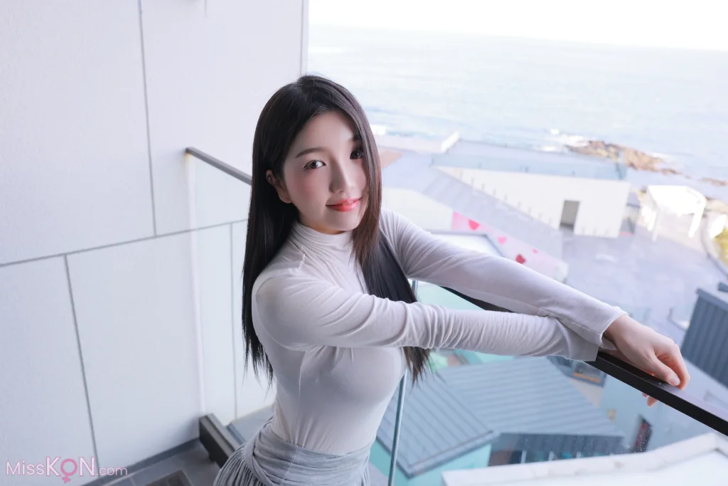 [SWEETBOX] YOONVELY: Vol.51 Fairy (81 photos)