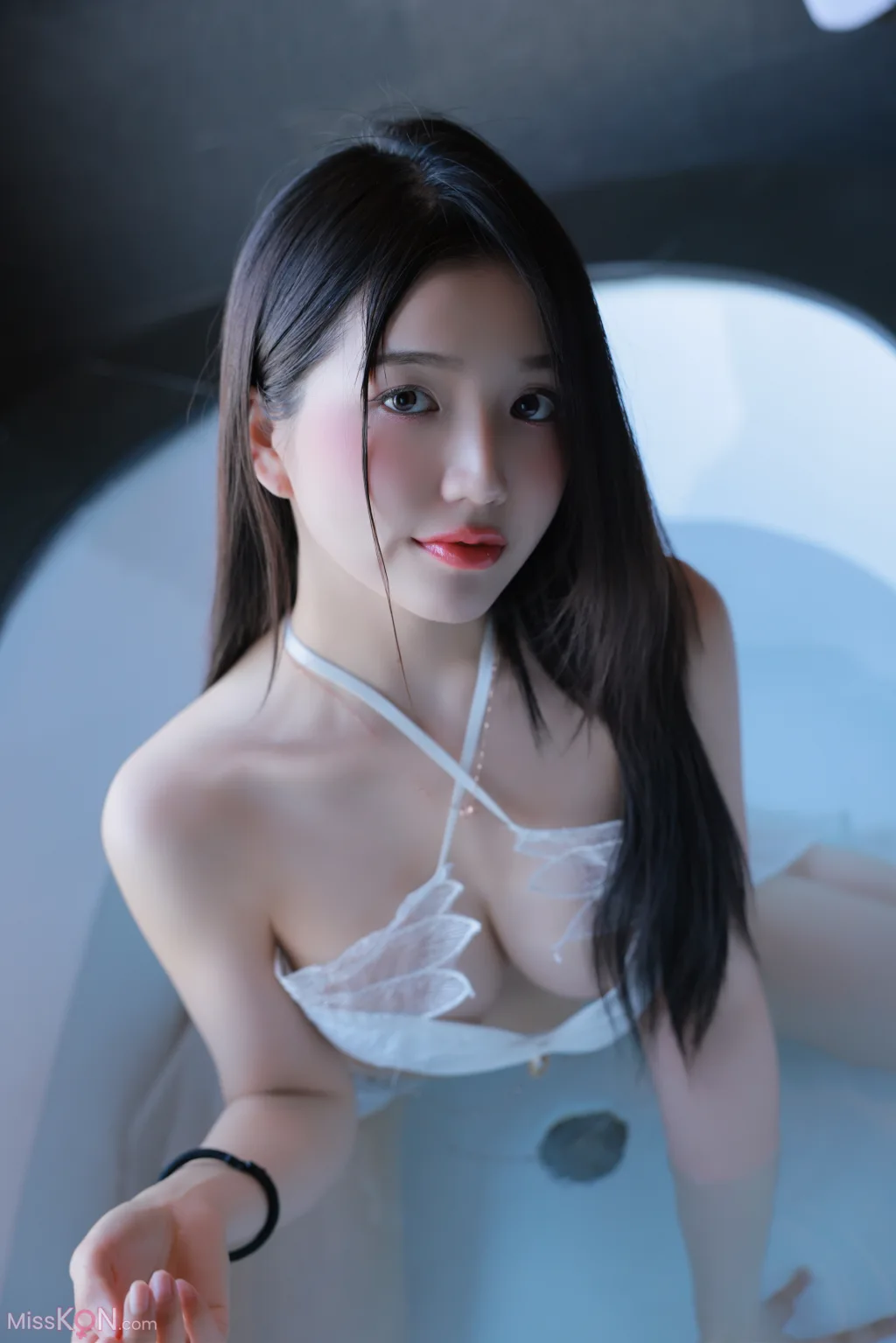[SWEETBOX] YOONVELY: Vol.51 Fairy (81 photos)