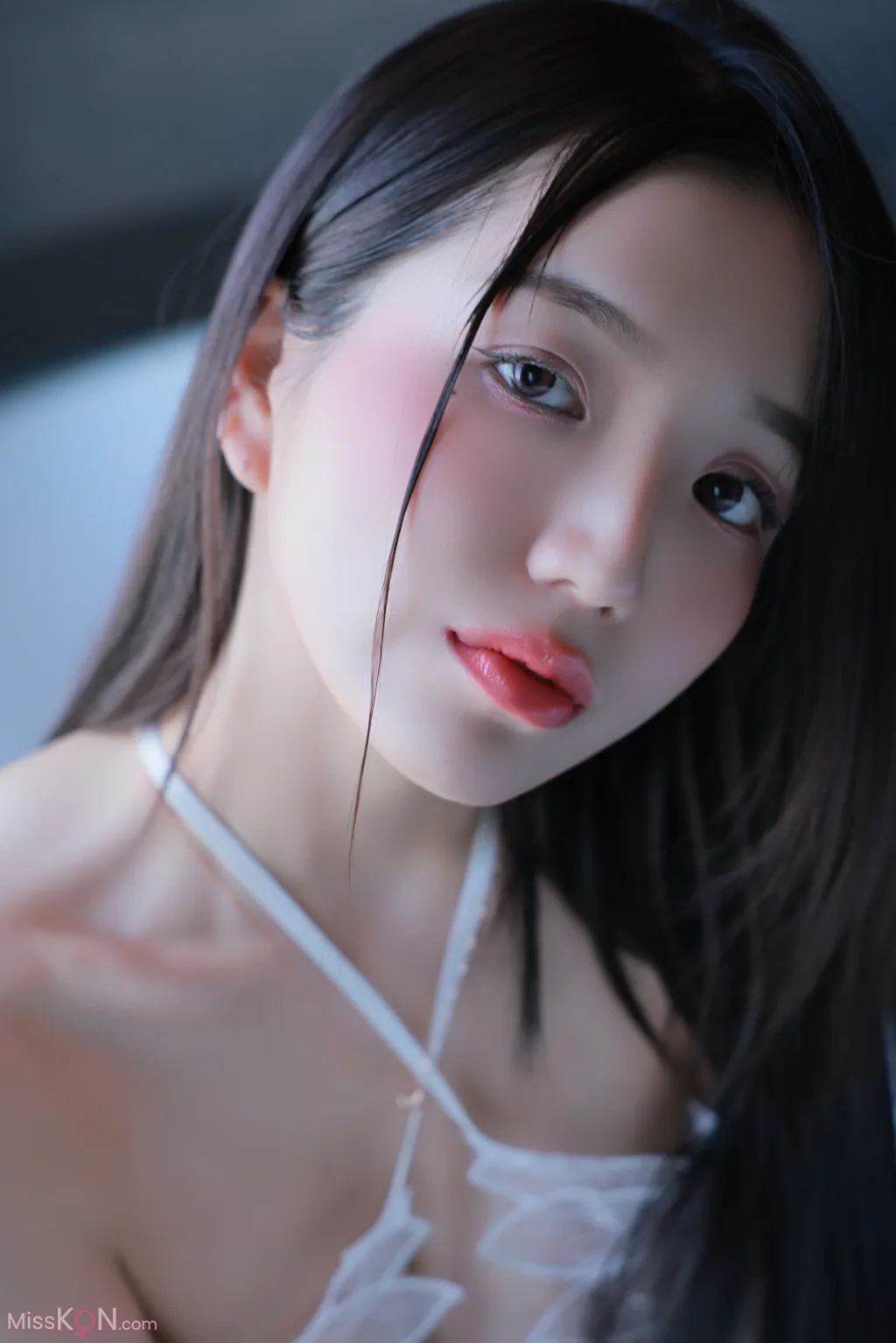 [SWEETBOX] YOONVELY: Vol.51 Fairy (81 photos)