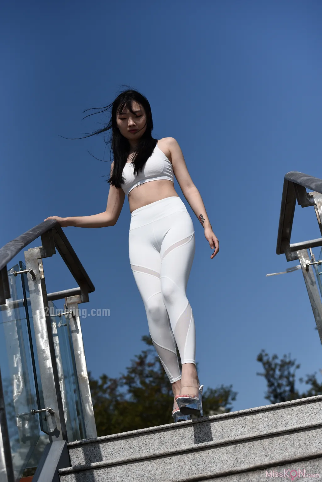 [精选街拍作品] MJ-003: 风起的日子 (187 photos + 6 videos)