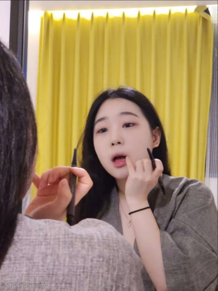 서유빈: 추가 서유빈 확장 – 나의 노예 (149 photos + 17 videos)