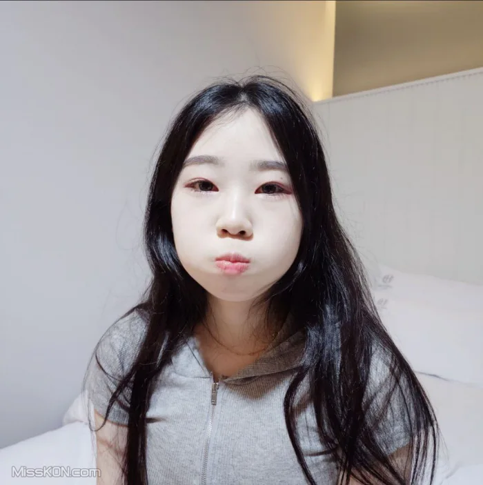 서유빈: 추가 서유빈 확장 – 나의 노예 (149 photos + 17 videos) – Page 4