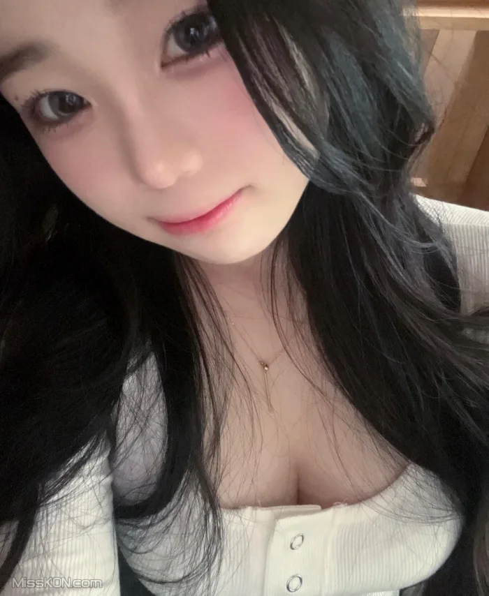 서유빈: 추가 서유빈 확장 – 나의 노예 (149 photos + 17 videos) – Page 4
