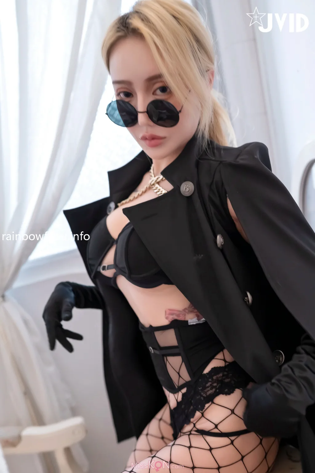 [JVID] 葉魚魚: 美乳蜜臀讓人血脈賁張。讓人迷失在肉體和慾望的歡愉中！ (59 photos + 1 video)