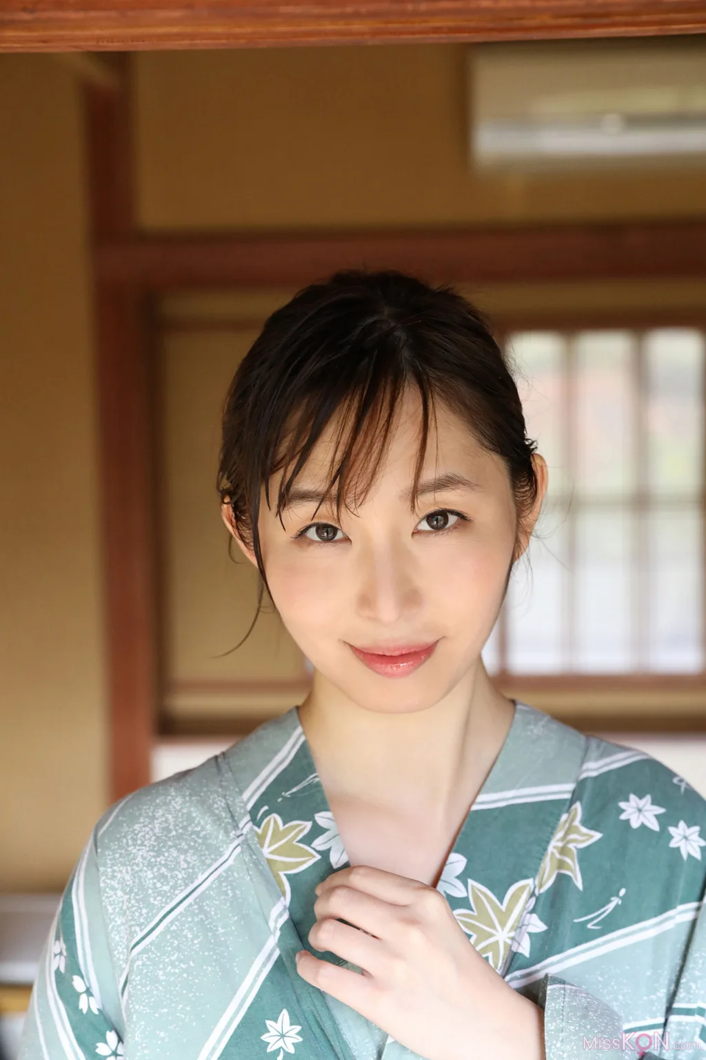 [JP] Misumi Shiochi (塩地美澄): FRIDAYデジタル写真集 「一泊二日、わけありな旅　ｖｏｌ．３　１３０ページの超完全版！」 (133 photos) – Page 5
