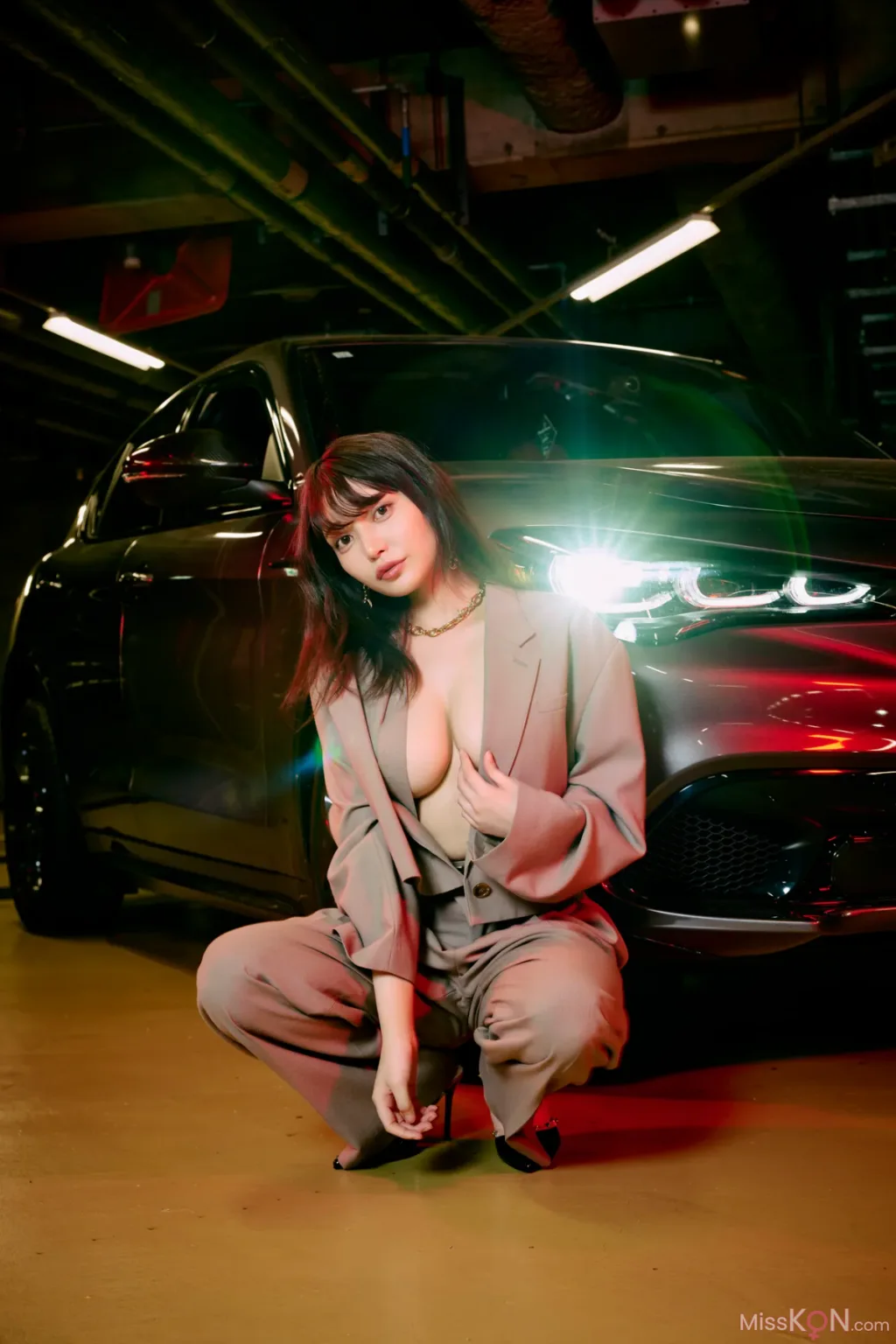 [JP] Nitori Sayaka (似鳥沙也加): FRIDAY GOLD A to Z Vol.10 (16 photos)