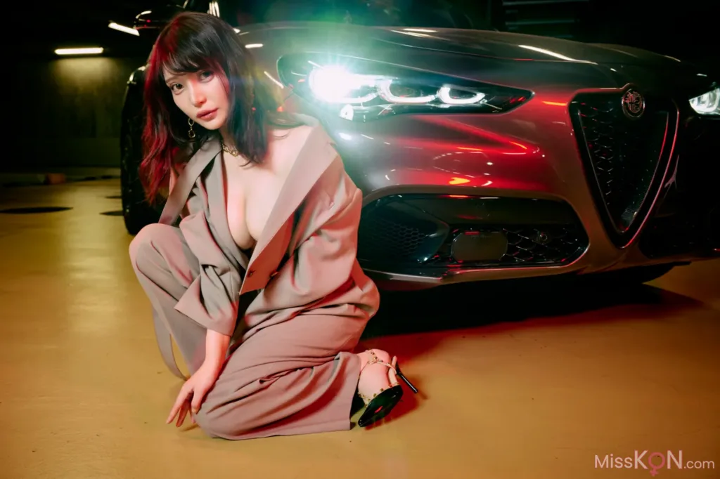 [JP] Nitori Sayaka (似鳥沙也加): FRIDAY GOLD A to Z Vol.10 (16 photos)