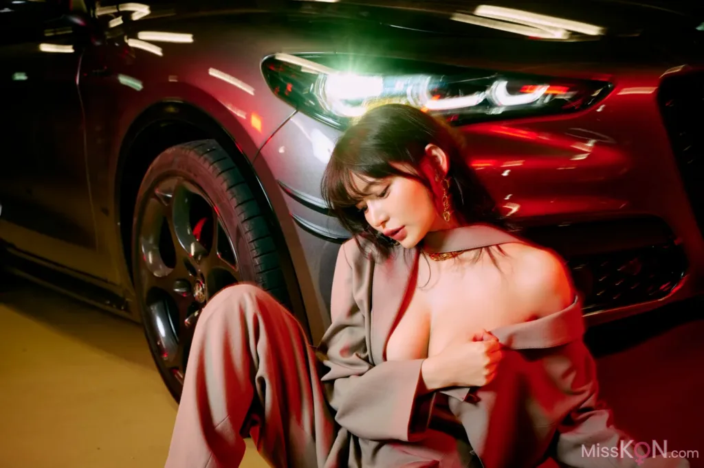 [JP] Nitori Sayaka (似鳥沙也加): FRIDAY GOLD A to Z Vol.10 (16 photos)