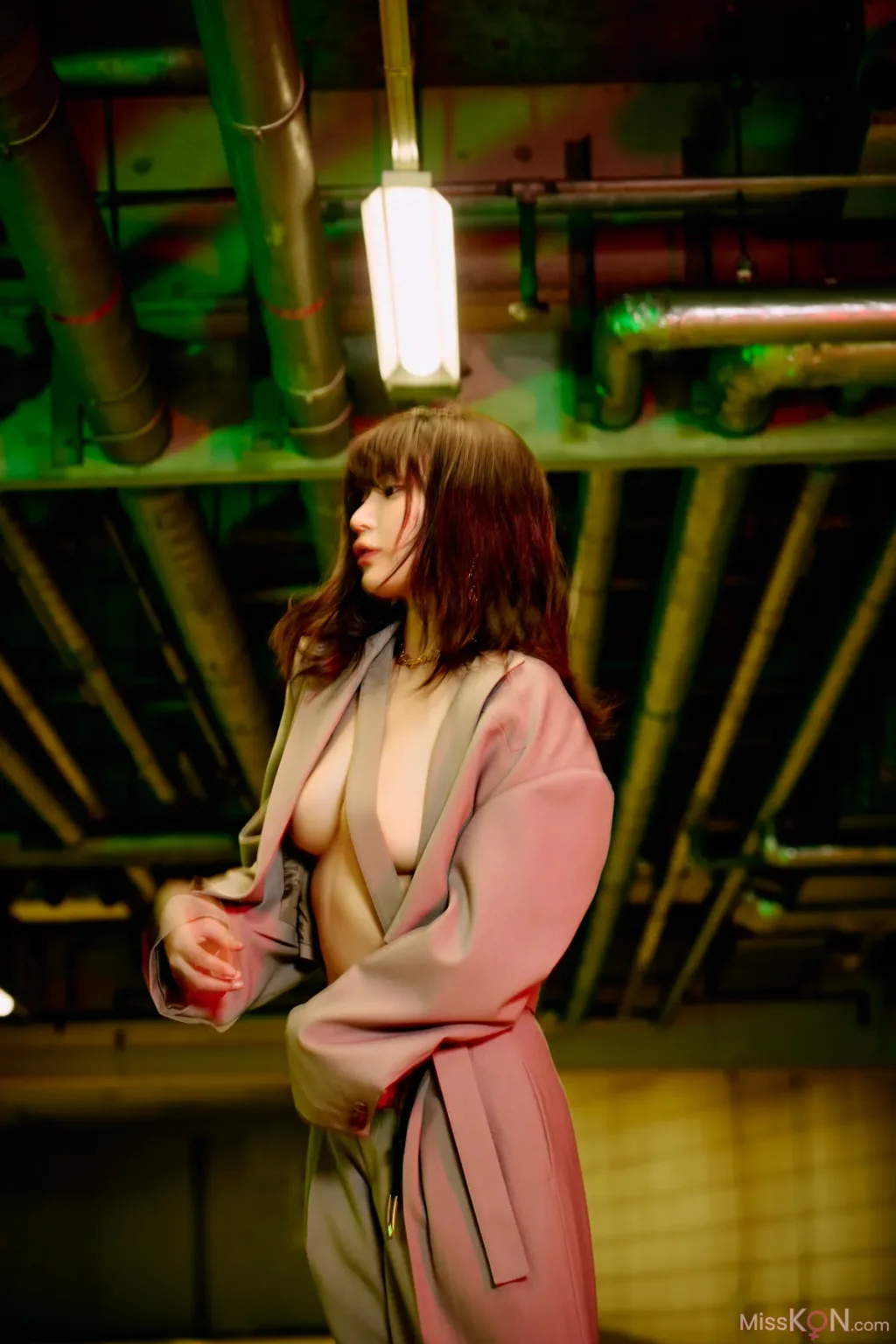 [JP] Nitori Sayaka (似鳥沙也加): FRIDAY GOLD A to Z Vol.10 (16 photos)
